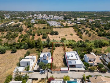 Terreno para Venda em Quelfes