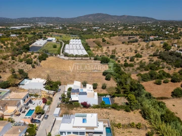 Terreno para Venda em Quelfes