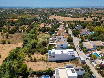 Terreno para Venda em Quelfes