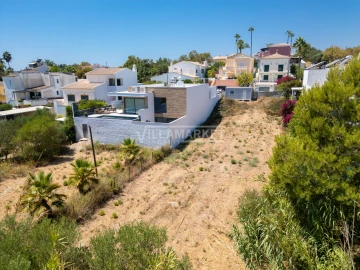 Terreno para Venda em Quelfes