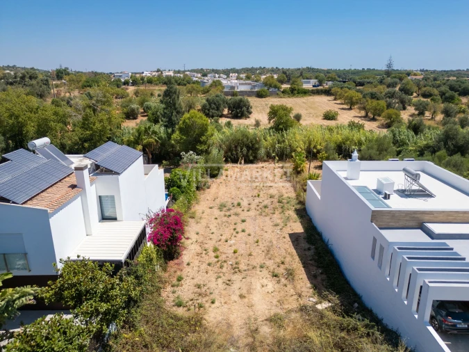 Terreno para Venda em Quelfes Foto 9