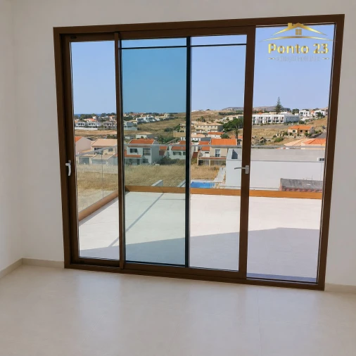 Moradia T3 para Venda em Porto Santo Foto 15