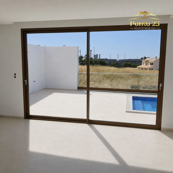 Moradia T3 para Venda em Porto Santo Foto 16