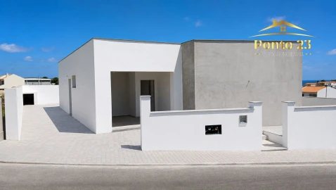 Moradia T3 para Venda em Porto Santo