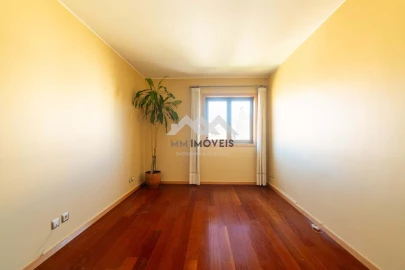 Apartamento T5 para Venda em Matosinhos e Leça da Palmeira