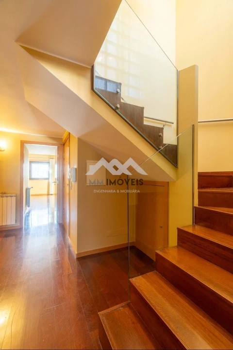 Apartamento T5 para Venda em Matosinhos e Leça da Palmeira