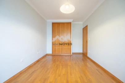 Apartamento T3 para Venda em Cedofeita, Santo Ildefonso, Sé, Miragaia, São Nicolau e Vitória