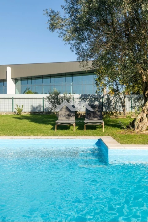 Moradia T4 para Venda em Vila Nova de Famalicão e Calendário
