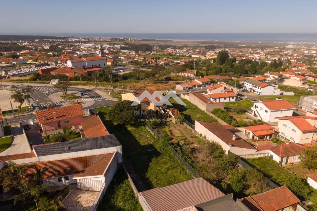 Terreno para Venda em Paramos Foto 2