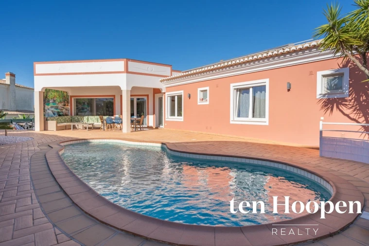 Moradia T3 para Venda em Lagos (São Sebastião e Santa Maria) Foto 11