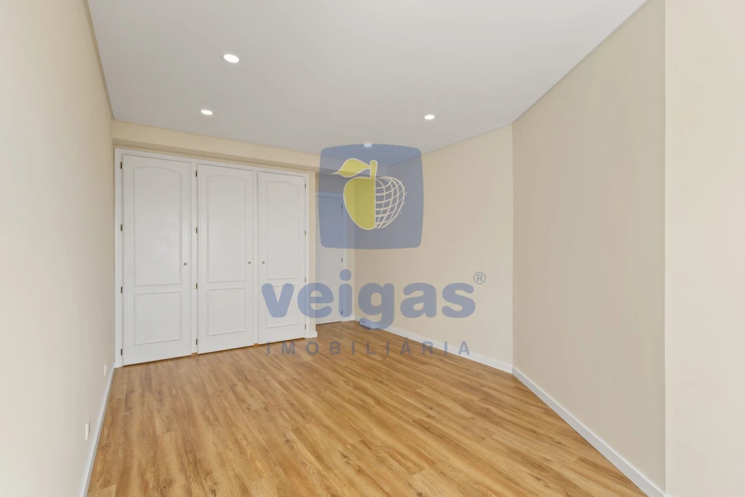 Apartamento T3 para Venda em Peniche Foto 5