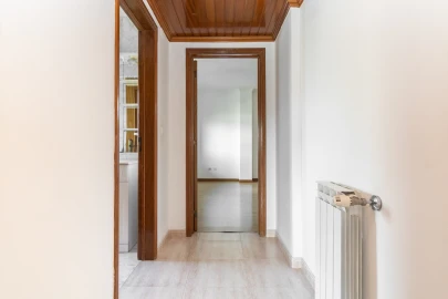 Apartamento T2 para Venda em Agualva e Mira-Sintra