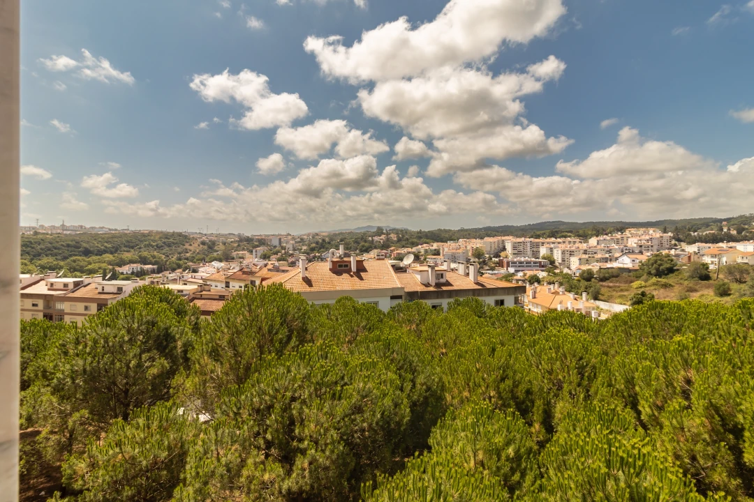 Apartamento T2 para Venda em Agualva e Mira-Sintra Foto 3