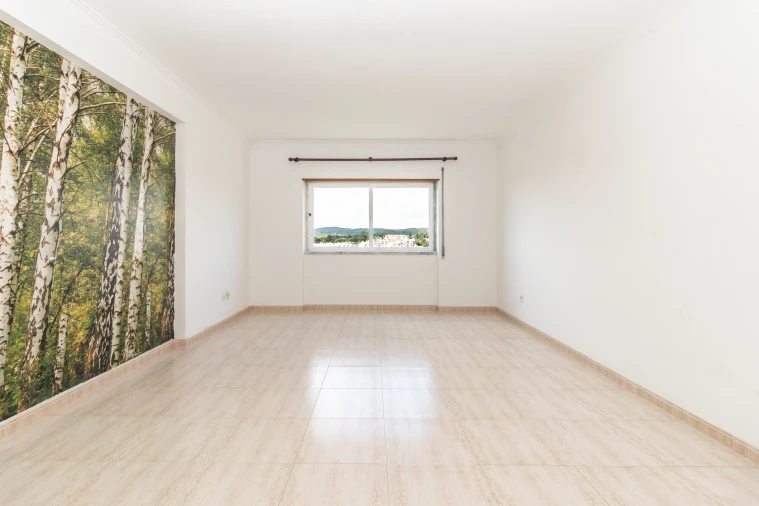 Apartamento T2 para Venda em Agualva e Mira-Sintra Foto 4
