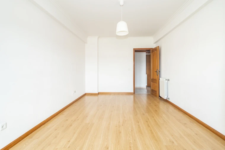 Apartamento T2 para Venda em Agualva e Mira-Sintra Foto 21