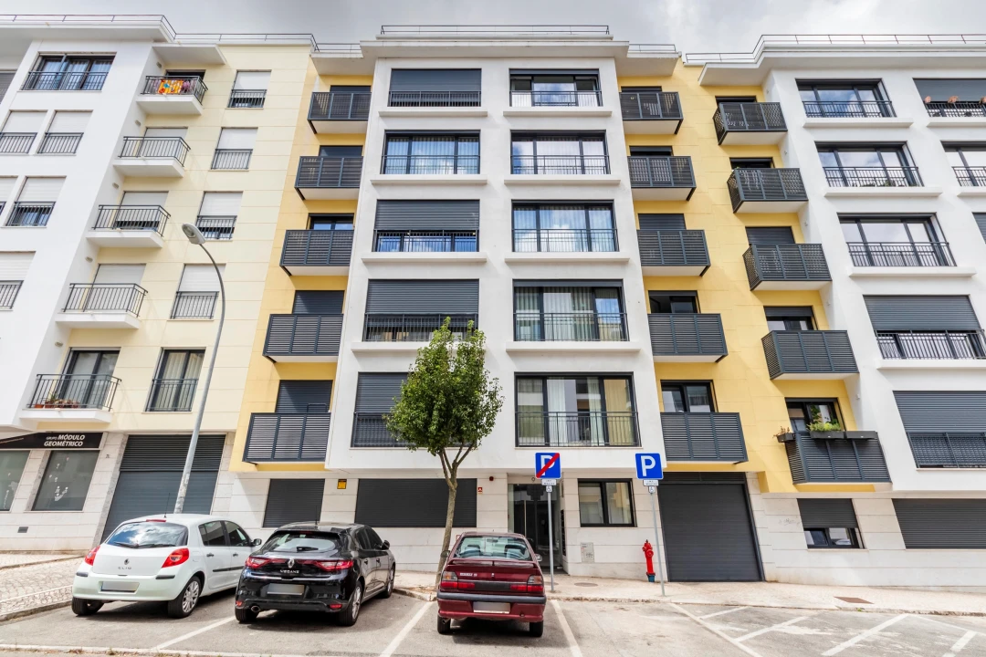 Apartamento T2 para Venda em Águas Livres Foto 46