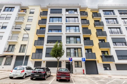 Apartamento T2 para Venda em Águas Livres