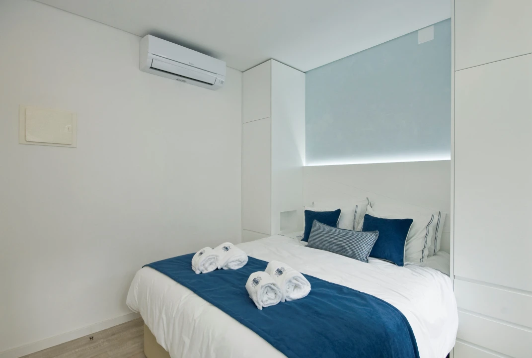 Apartamento T8 para Venda em Santo António Foto 10