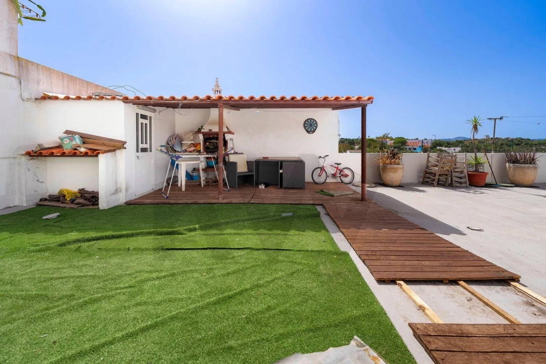Apartamento T2 para Venda em Olhão Foto 32