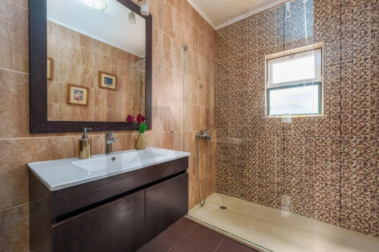 Apartamento T2 para Venda em Olhão Foto 24