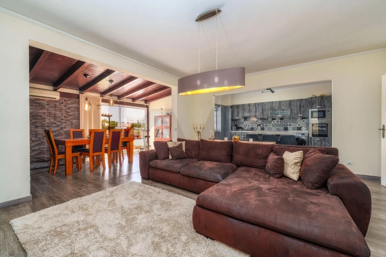 Apartamento T2 para Venda em Olhão Foto 2