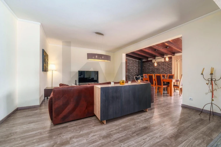 Apartamento T2 para Venda em Olhão Foto 10