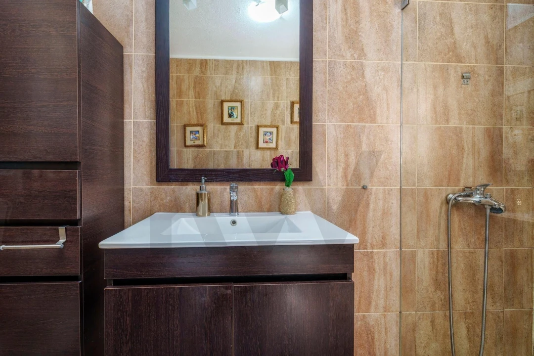 Apartamento T2 para Venda em Olhão Foto 25