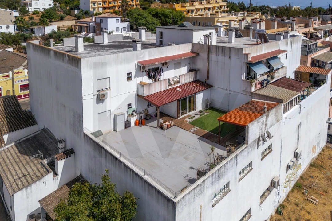 Apartamento T2 para Venda em Olhão Foto 45