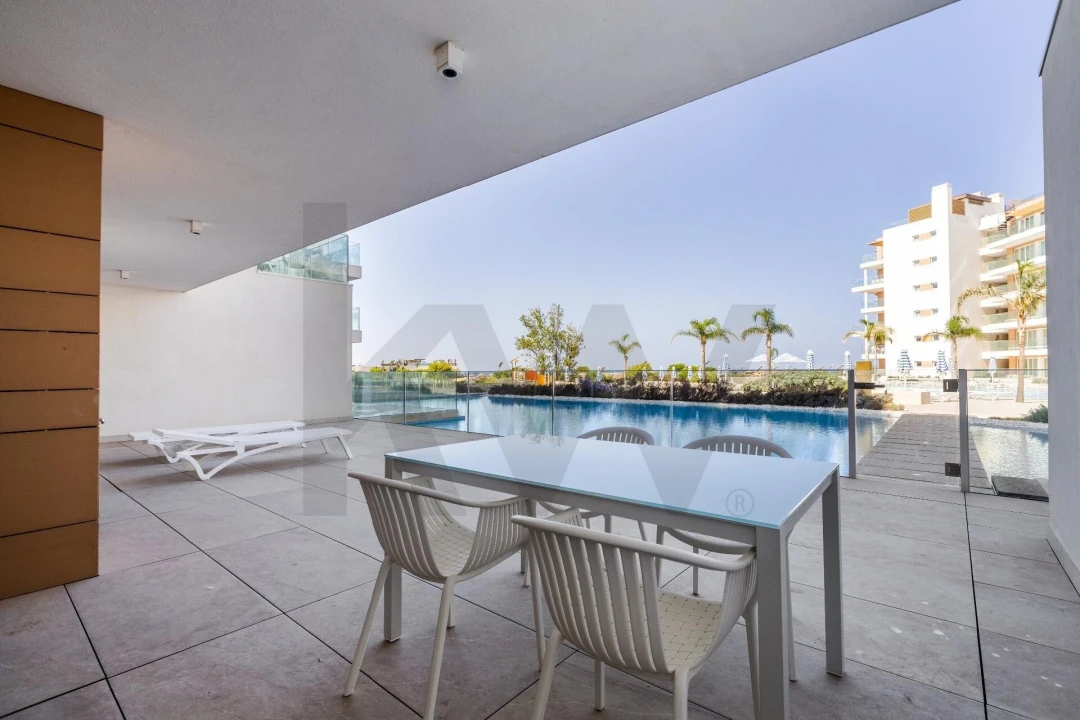 Apartamento T2 para Venda em Loule (São Clemente) Foto 1