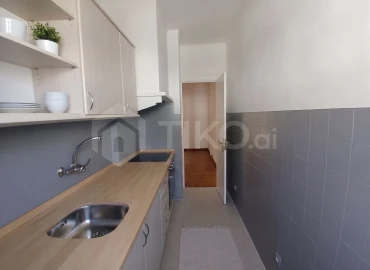 Apartamento T1 para Venda em Algés, Linda-A-Velha e Cruz Quebrada-Dafundo