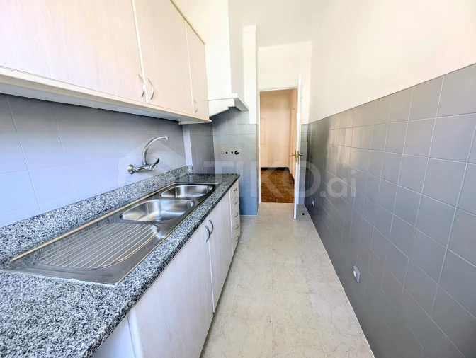 Apartamento T1 para Venda em Algés, Linda-A-Velha e Cruz Quebrada-Dafundo Foto 7