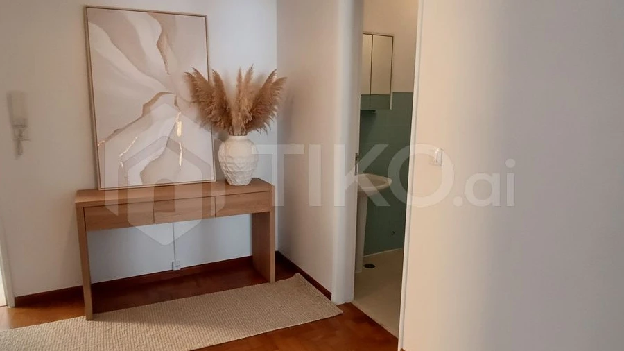Apartamento T1 para Venda em Algés, Linda-A-Velha e Cruz Quebrada-Dafundo