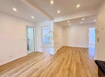 Apartamento T2 para Venda em Agualva e Mira-Sintra