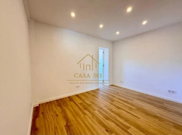 Apartamento T2 para Venda em Agualva e Mira-Sintra