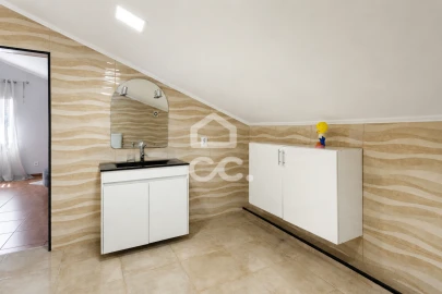 Moradia T5 para Venda em Matosinhos e Leça da Palmeira