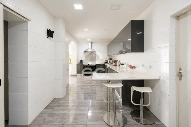 Moradia T5 para Venda em Matosinhos e Leça da Palmeira Foto 3