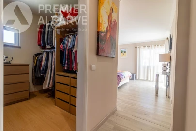 Moradia T4 para Venda em Almancil