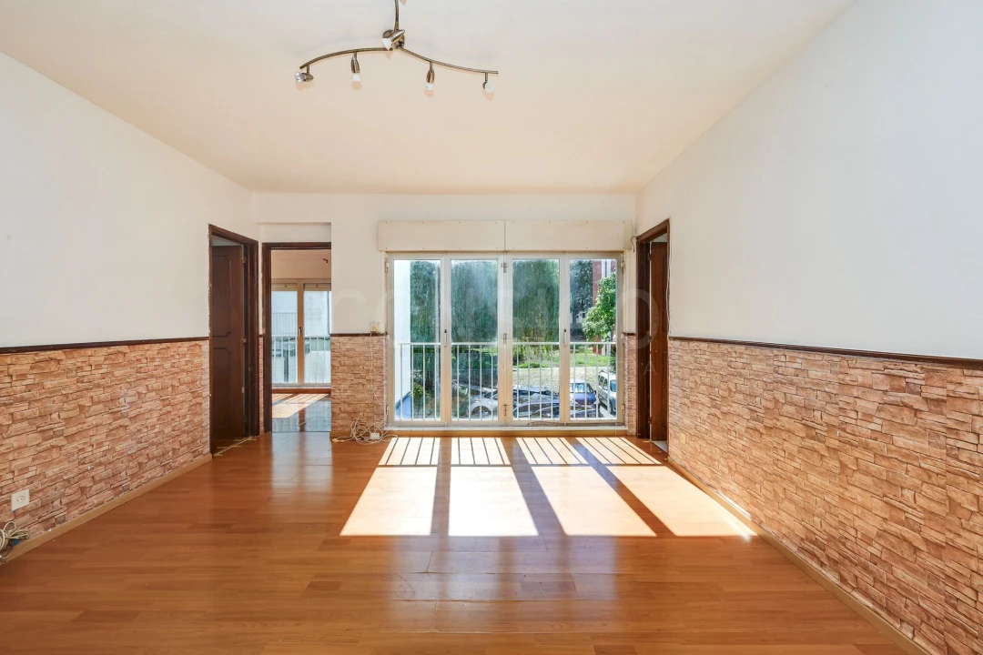 Apartamento T2 para Venda em Massamá e Monte Abraão Foto 7