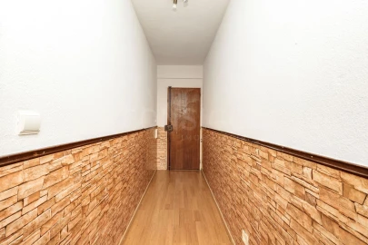 Apartamento T2 para Venda em Massamá e Monte Abraão