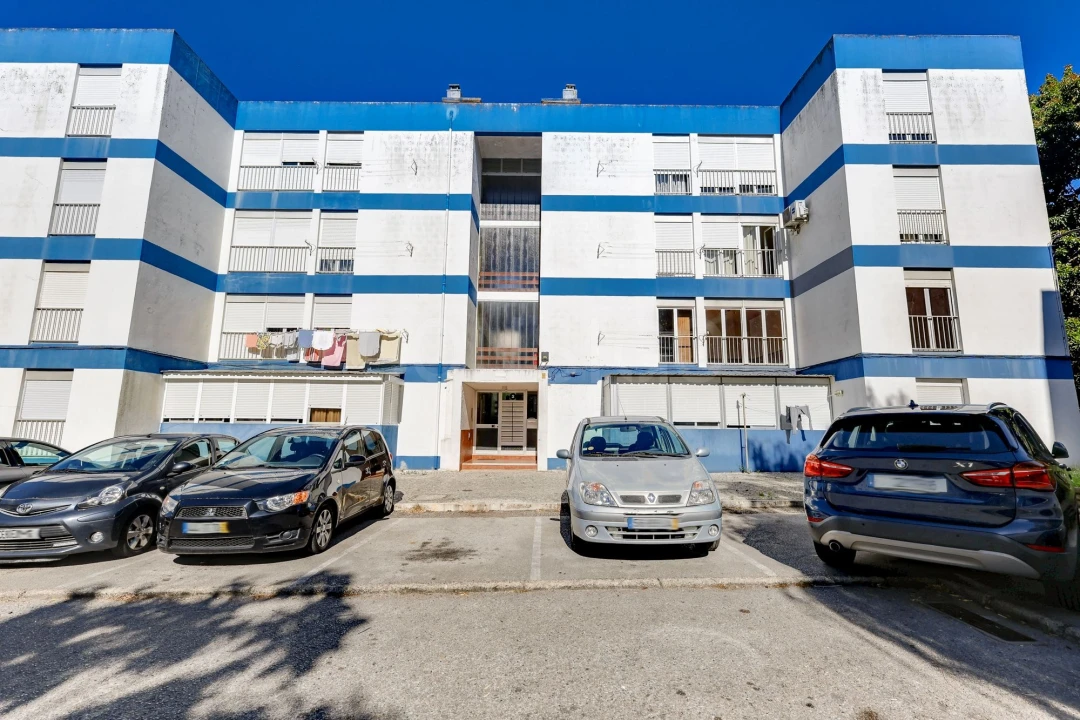 Apartamento T2 para Venda em Massamá e Monte Abraão Foto 23