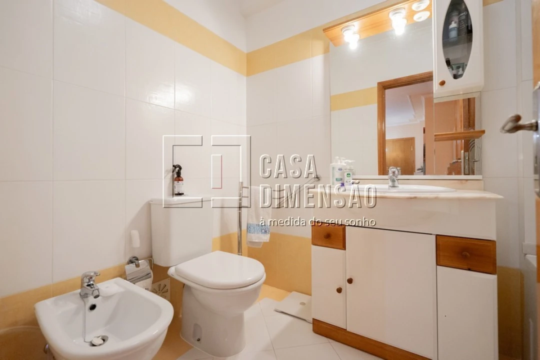 Apartamento T3 para Venda em Vila Franca de Xira Foto 37