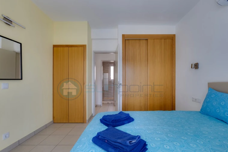 Apartamento T1 para Venda em Luz Foto 14
