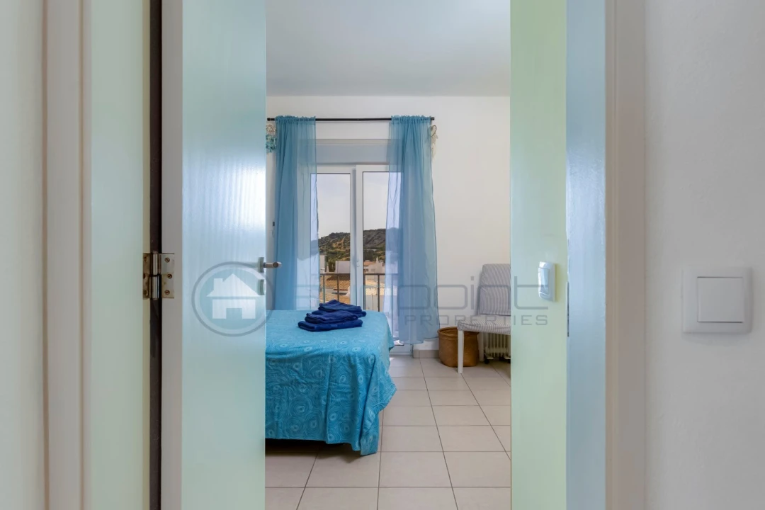 Apartamento T1 para Venda em Luz Foto 13