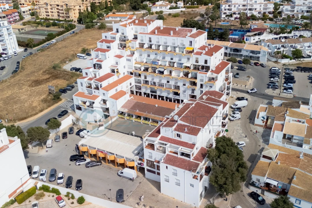 Apartamento T1 para Venda em Luz Foto 19