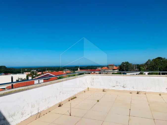 Moradia T4 para Venda em Belinho e Mar Foto 7