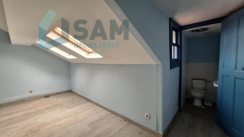 Apartamento para Venda em Paranhos