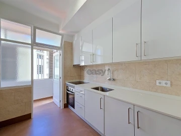 Apartamento T2 para Venda em Funchal (Se)