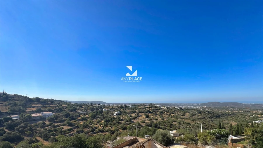 Moradia T3 para Venda em Loule (São Sebastião) Foto 2