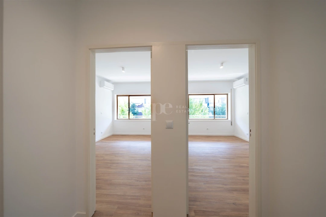 Apartamento T2 para Venda em Azurem Foto 11