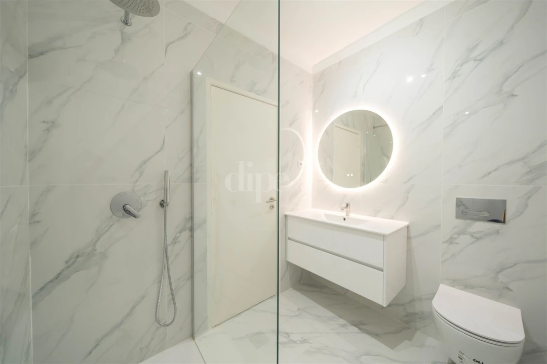 Apartamento T2 para Venda em Azurem Foto 15